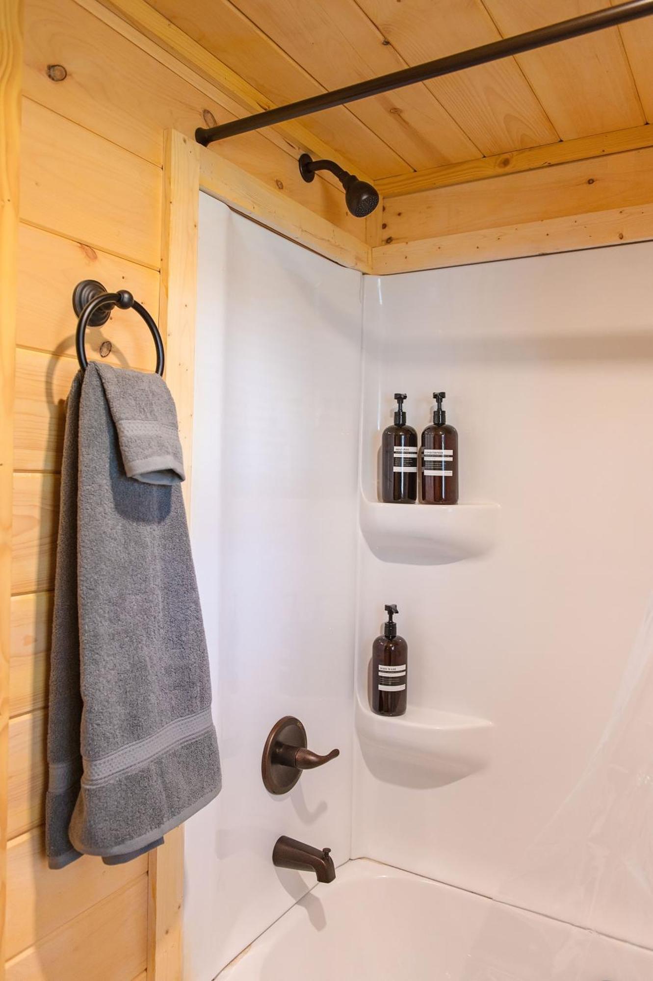 Lena Cabin Wooded Tiny Cabin - Hot Tub Chattanooga Bagian luar foto