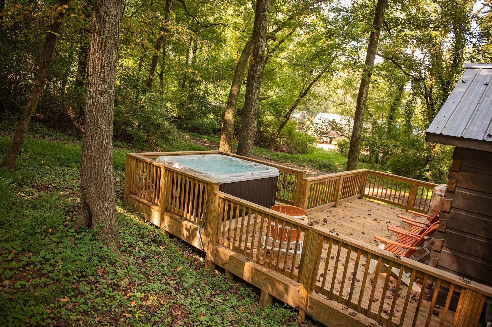 Lena Cabin Wooded Tiny Cabin - Hot Tub Chattanooga Bagian luar foto