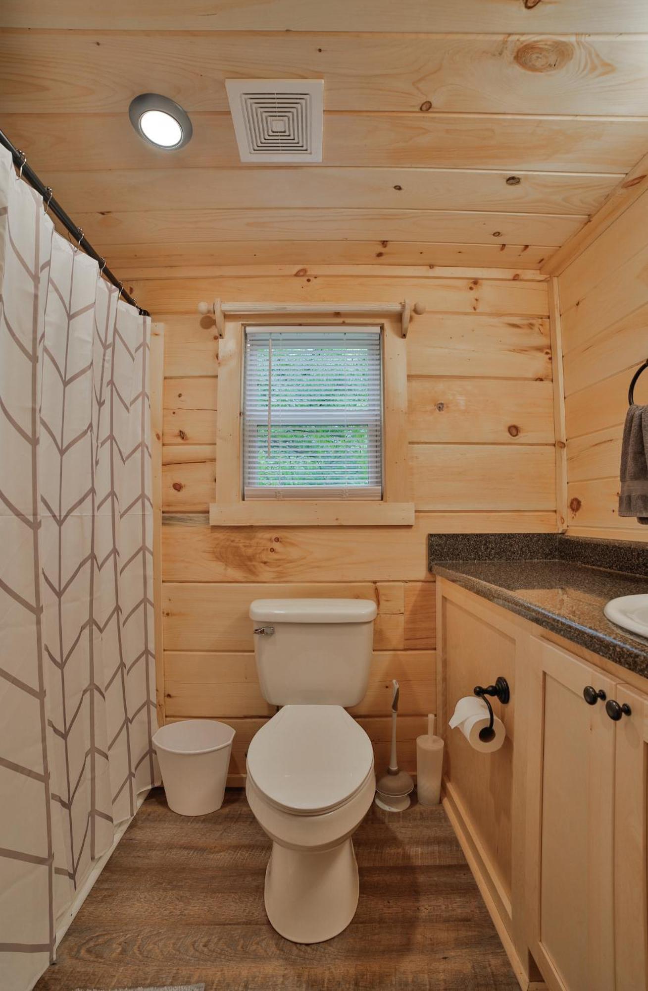 Lena Cabin Wooded Tiny Cabin - Hot Tub Chattanooga Bagian luar foto